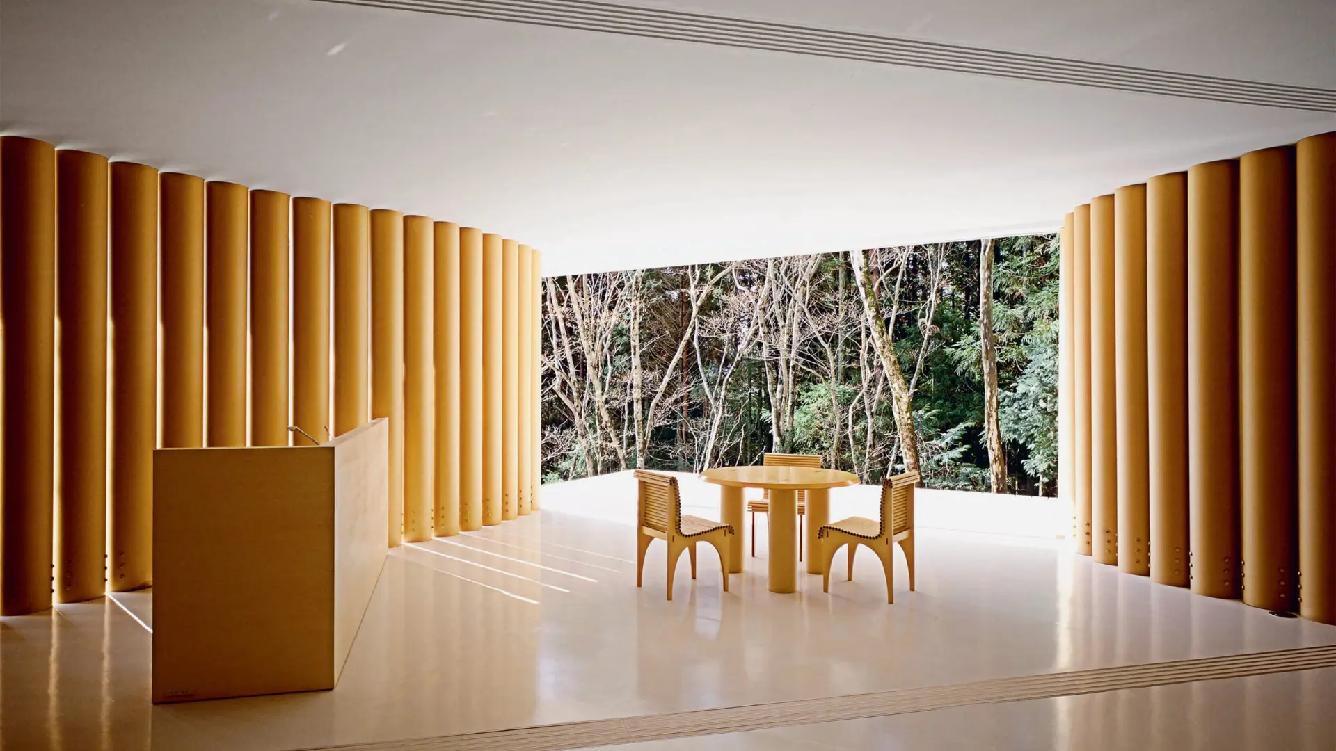 \ Shigeru Ban : architecte de l&rsquo;humanitaire et de l&rsquo;innovation